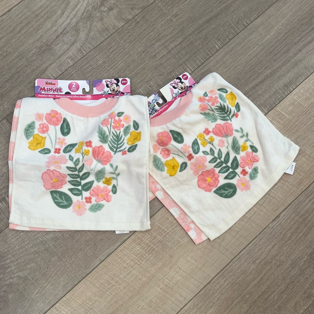 NWT 2 Sets of 2 - Large Disney White and Pink Floral Bibs